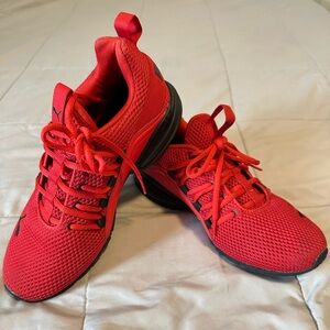 Puma | Axelion | Red Running Shoes 7M & 8.5W